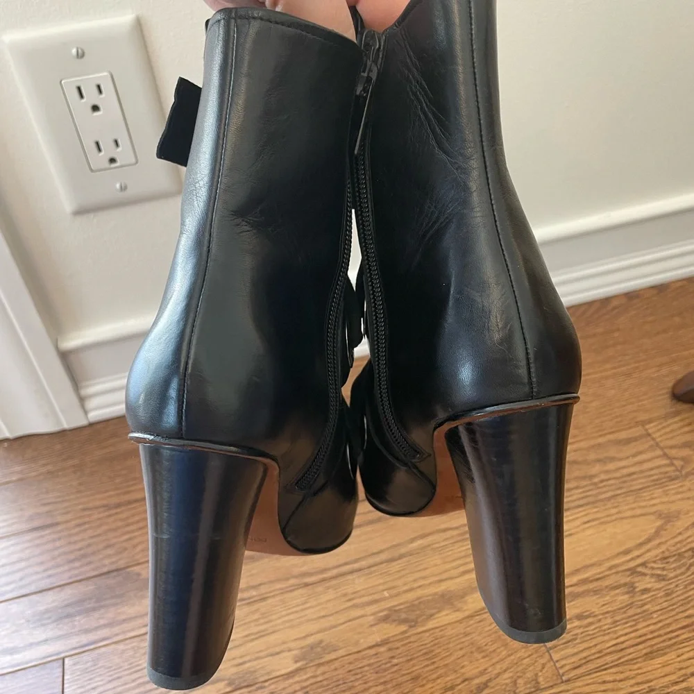 Donald J Pliner Witchy Whimsygoth Wednesday Addams Pointed Toe Victorian Boots